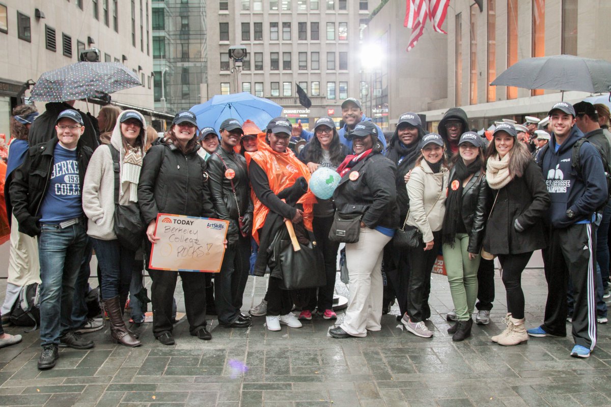 BerkeleyCollege's tweet photo. Be on the lookout for some Berkeley blue in the @TODAYshow crowd tomorrow morning! Excited to be coming back! #TBT #Berkeley85 https://t.co/ukMlrbgV7A
