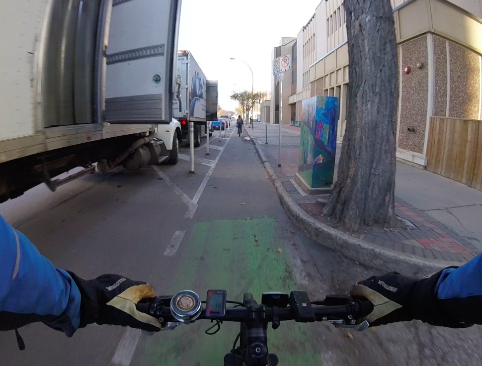 palYbro's tweet photo. Clear ex. why 4th Ave bike lanes are awesome, so much safer &amp; right place. Evidence &amp; data show success!
Not emotion &amp; misinfo @AtchisonDon https://t.co/MHodc1vy3a