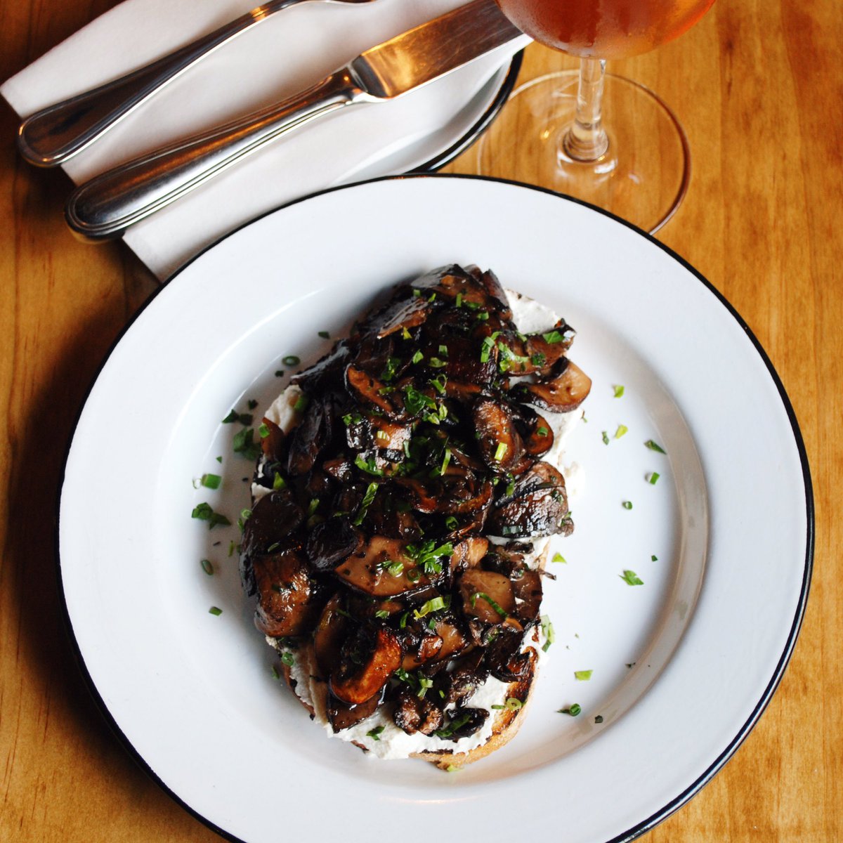 Craving something new? Head over to #TheGrayMare 🐴 &amp; try our #MushroomToast 😍👌&amp; dont forget our #HappyHour specials till 8 pm 👀🍺
