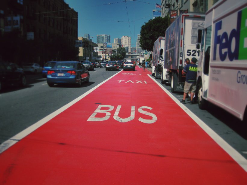 SFMHA's tweet photo. #ThursdayThoughts when I want to get around #SanFrancisco fast I use a taxi #redcarpetlanes https://t.co/0ZznSOOuD9