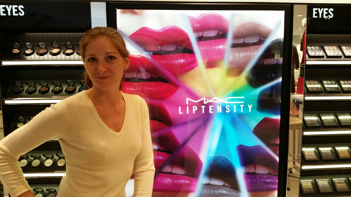 thalyarae's tweet photo. EXCITED 2 finally test&buy @Tetrachromatix @MACcosmetics collaboration #Liptensity!! Luv #MACDove & Tx melissa @CFRideauCentre 4 the help! https://t.co/SS4XXr6xmH