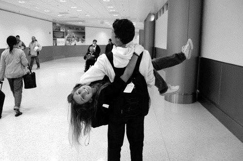 T0_Be_Honest_'s tweet photo. A cute relationship like this please 💑👫 https://t.co/5NrJhe8TNI