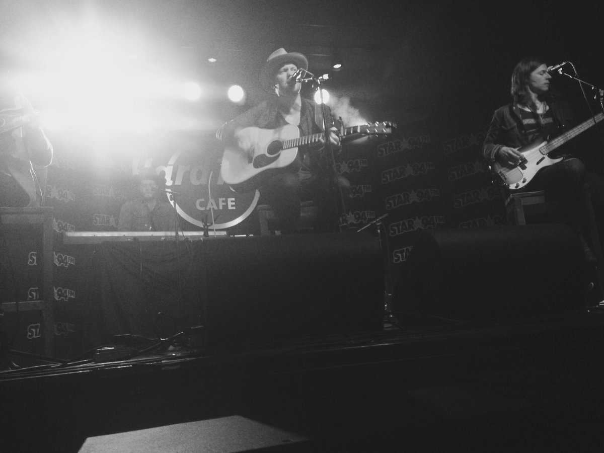sarainthe229's tweet photo. More than a little excited to see these guys on Saturday https://t.co/eIzEsHWHfy