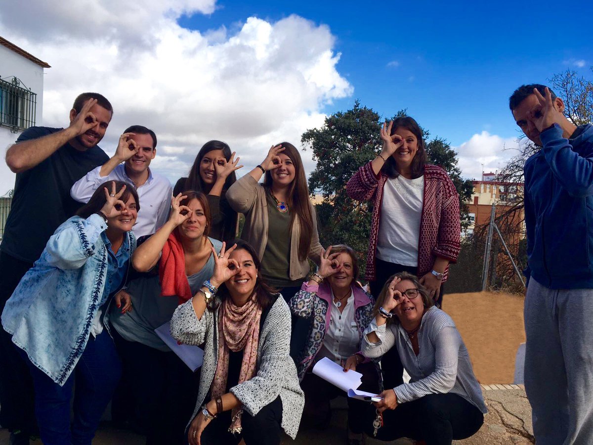 alejandrotosca3's tweet photo. Participación de nuestro colegio @CMontessoriH en el Día Mundial de la Visión.@A_VisionYVida #misaludvisual #visionyvida https://t.co/5TYEDTCAPq