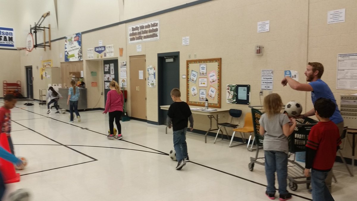 OPS PHYS. ED. tweet media