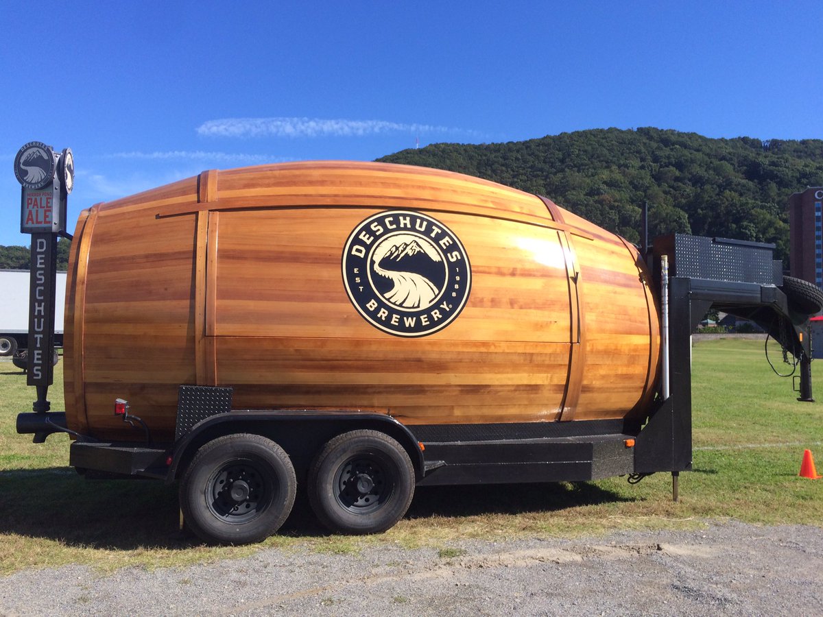 I'm pouring up some happy juice Saturday afternoon at Go Fest!  Come see me!  #GoFestYourself @dbwoody