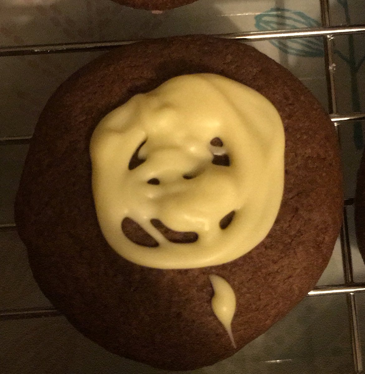 Hannah_M_Day's tweet photo. @BritishBakeOff had Benjamina in the work sweepstake so had to bring Tudor bake... marzipan cookies, decorated as Henry VIII! #ExtraSlice https://t.co/34boMoLrbL