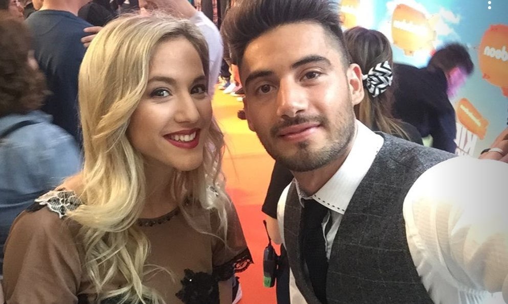 envivo_com's tweet photo. Felices Y Enamorados.Una de las perejas con mas fanáticos @flor_vigna &amp; @NicolasOcchiato en los #KCAArgentina2016 https://t.co/BHyTju8S27
