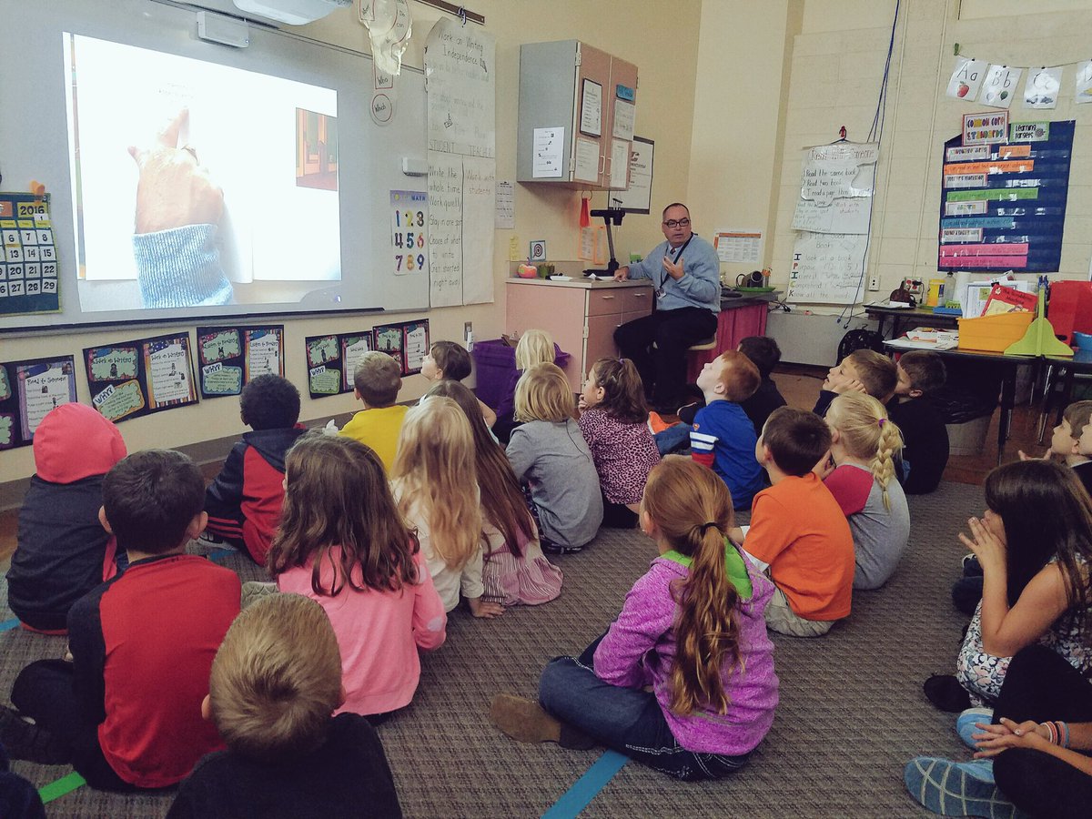 Clinton Elementary tweet media