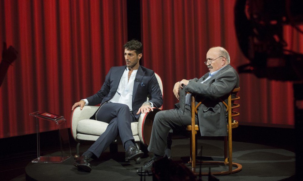 Molto interessante #lintervista ...qual'è il format spagnolo da cui si ispira? <a href="/QuiMediaset_it/">QuiMediaset</a> <a href="/Costanzo/">Maurizio Costanzo</a>