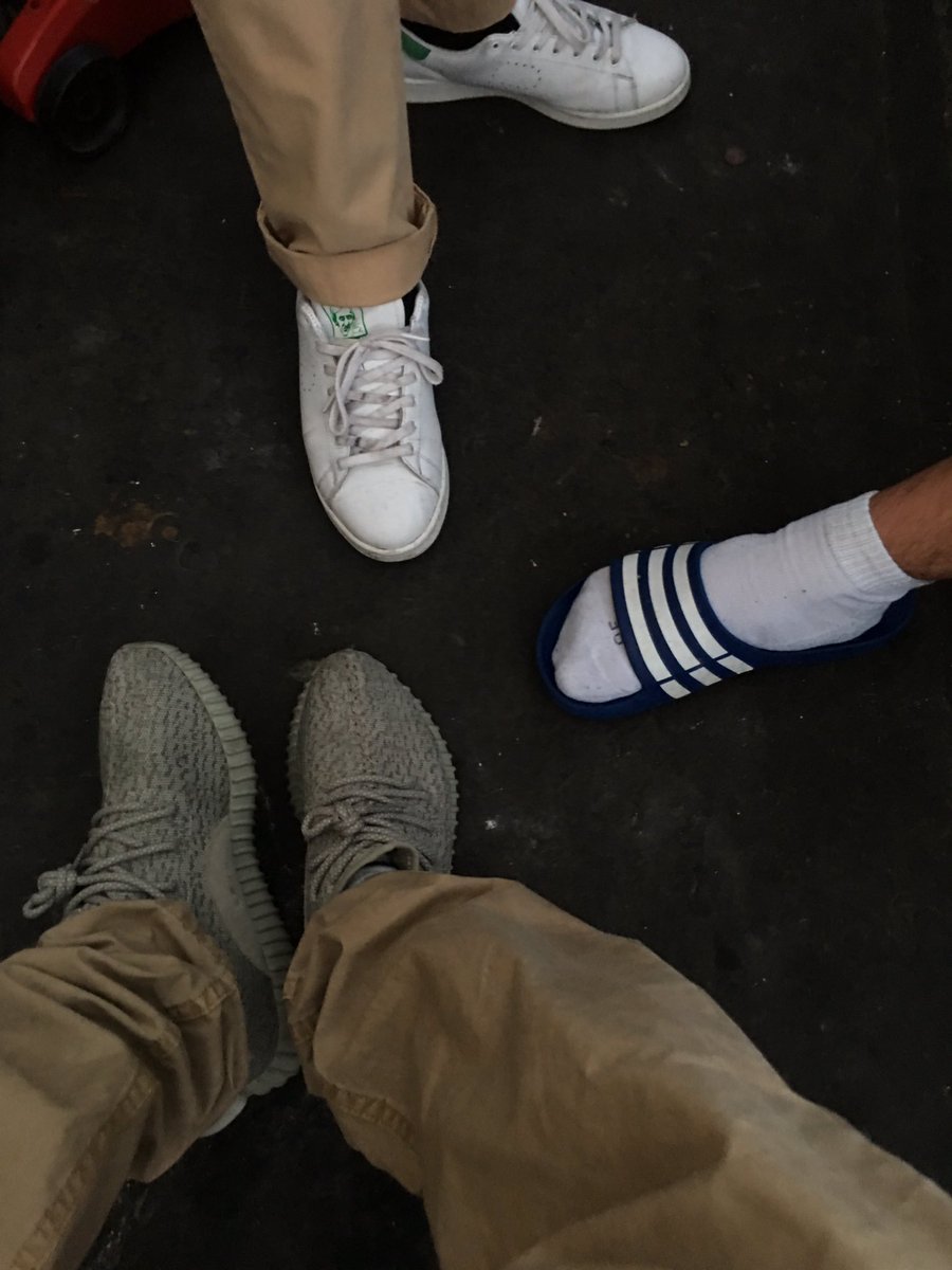 Stashed_Boxes's tweet image. Unplanned adidas gang #confirmed #thebrandwith3stripes #rafsimmon bday wknd 🌊🔥🌪⚡️ #cheers 🍻 @adidasoriginals @wex1200  @HYPEBEAST