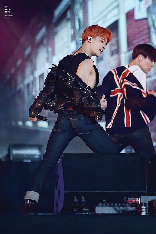 Jimin_Mexico's tweet photo. #JIMIN💋WILD
El especial de hoy desborda tanta sensualidad como #JIMIN 😏😏❤️ 
#BTS #ARMY 
#CandyPark 🐾 https://t.co/uA6g9gf1r9