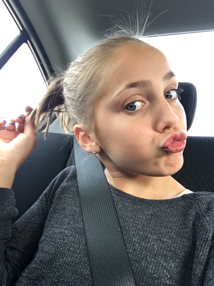 Sonya Grbrb tweet media