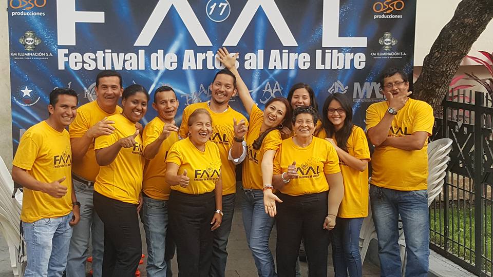 peggycultura's tweet photo. #TeamFAAL Felicitamos a todos los ganadores del #FAAL2016 organizado por @alcaldiagye @MUMG1 Hasta el próximo año https://t.co/u6Vu2PFxTh