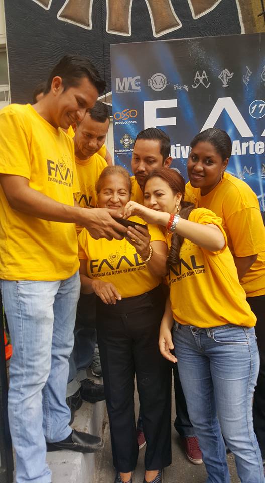 peggycultura's tweet photo. #TeamFAAL Felicitamos a todos los ganadores del #FAAL2016 organizado por @alcaldiagye @MUMG1 Hasta el próximo año https://t.co/u6Vu2PFxTh