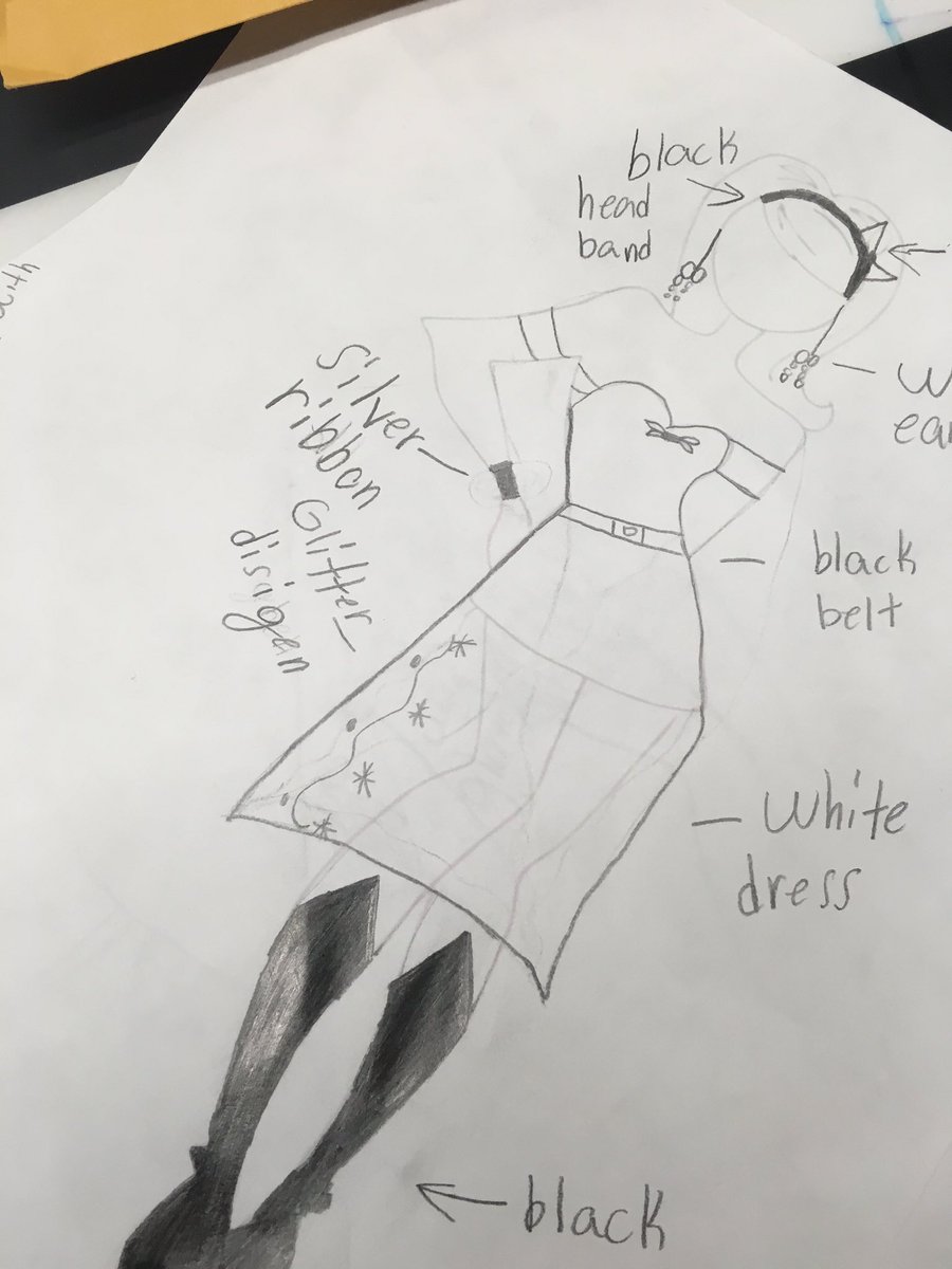 CypressCyclone's tweet photo. #fashiondesigning during their #art class Look at the details! Who needs us to design your next outfit?? #3rdand4thgrade #CollegeandCareer https://t.co/UEOTZjKPM9
