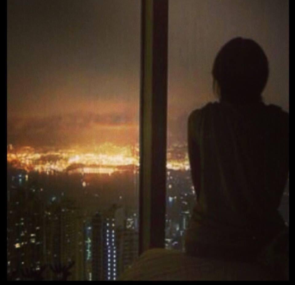hkar48's tweet photo. :✨
لـّ آلشوق بـآآب مآ لفوه المسآيير
وللحزن من بين المعآليق مرسى
:
يآالخآطر الملتآع  وانتة معي غيــر
بكره مع الأيام ،، تكبـر وتنسى
:✨ https://t.co/GuEdSKfDzU