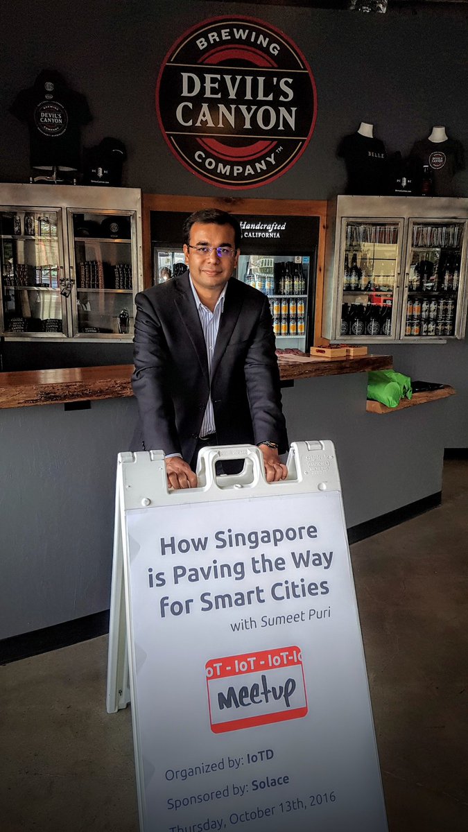 solacedotcom's tweet image. Sumeet is ready for the #SmartCity #meetup  tonight! #letdataflow #IoT