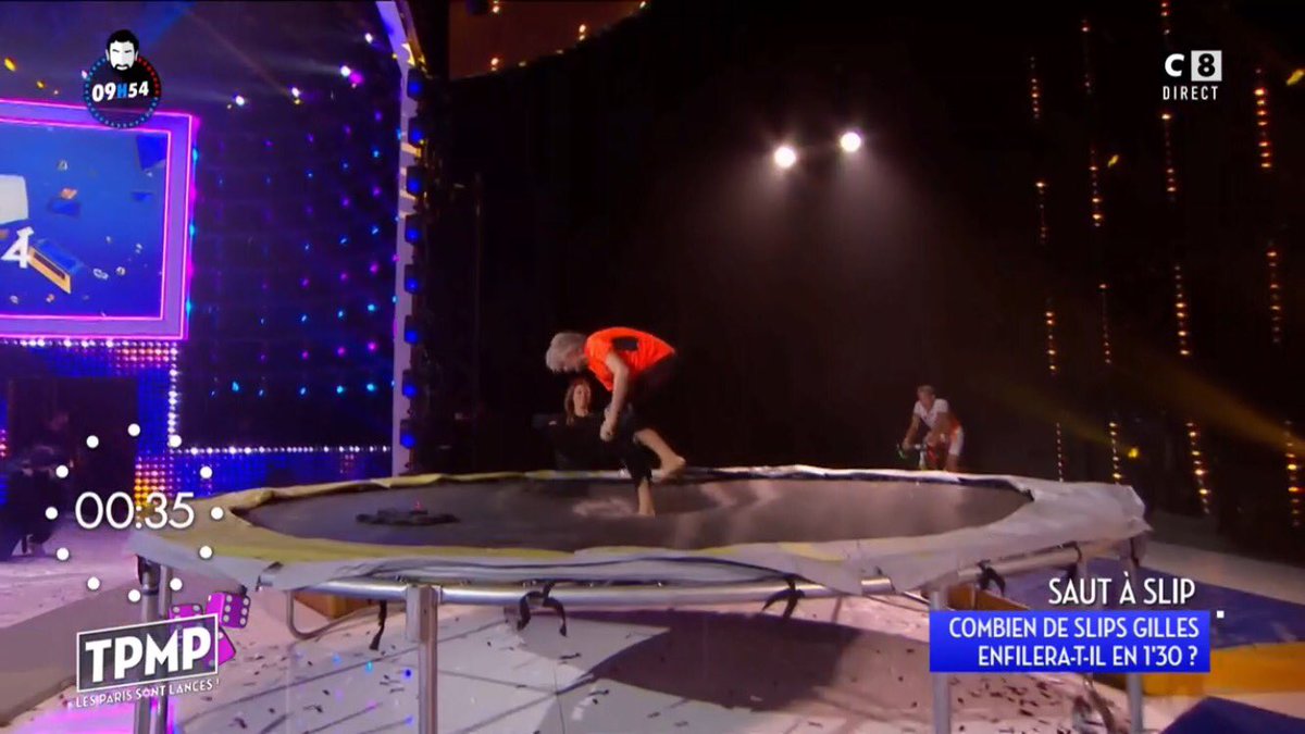 TBT9_W9's tweet photo. Au fait, Merci à #PolyEvent pour le trampoline ! 😄 #TPMPParis #35heuresDeBaba
➡️https://t.co/8lnviNsJZh https://t.co/wSYoMOHYYG