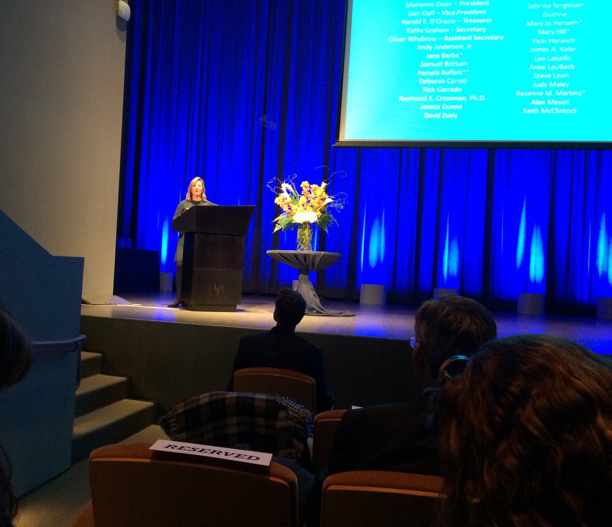 Honored to receive an award for my work on mental health at Thresholds Annual Meeting.  Thank you Pres. Marianne Doan!