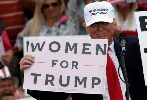 dystro_mma's tweet photo. #DonaldTrump gives #BillCosby ADVICE ON HANDLING PR AND #WOMEN.
https://t.co/NIQ8IyqktS
#News #Viral #President #lol #lmao #HillaryClinton https://t.co/lKpzMZUGIj
