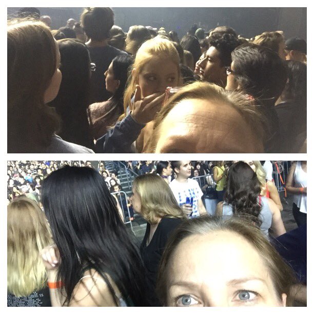 So many people.  Seeing <a href="/the1975/">The 1975</a> w/ @cmonpuddem