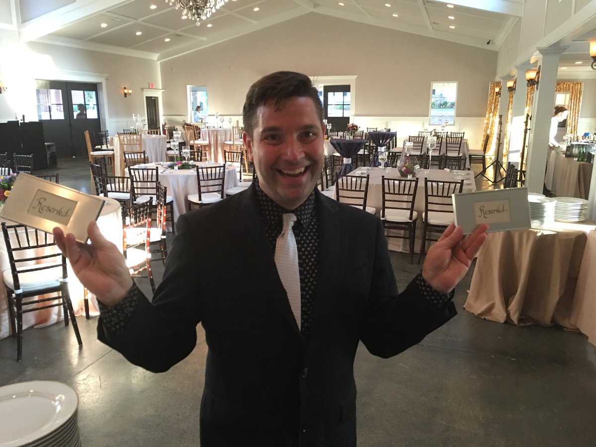 BrawleyEstate's tweet photo. Estate manager @DavidKlingel getting ready...#eventprofs #estateweddings #venues #mooresville https://t.co/HvraDdukqC