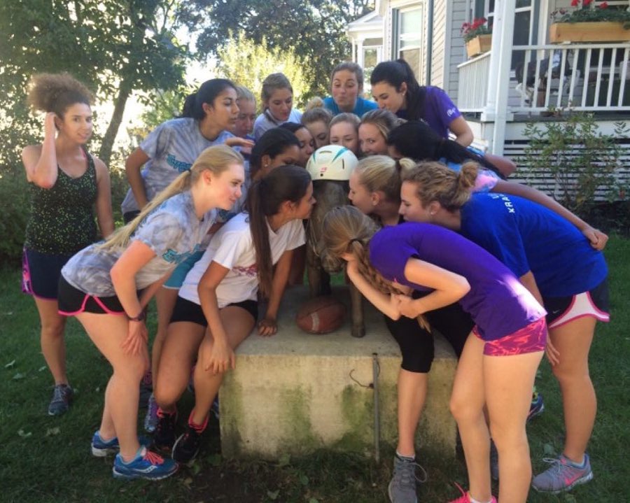 nchsrunningxc's tweet photo. Last kiss the pig for the seniors! 😭🐽🐽 https://t.co/TV7Mov68jb