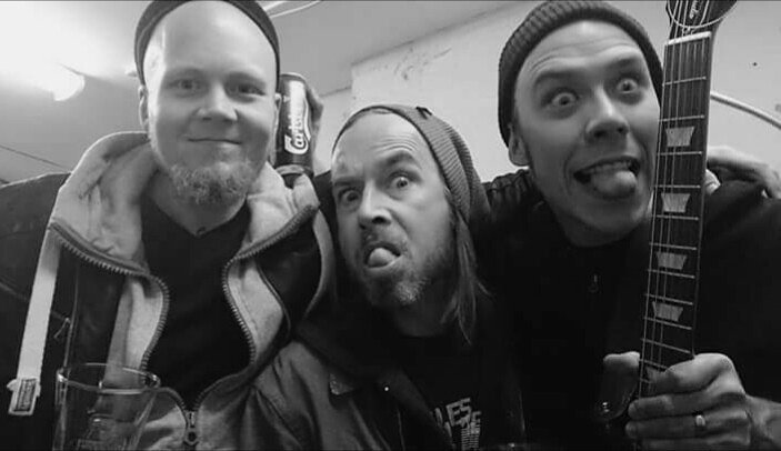 DrugofChoice1's tweet photo. #DOCLIVE #Russia #StPetersburg #spasiba #artcross #Finnishmetal https://t.co/ptuBIu3u9p