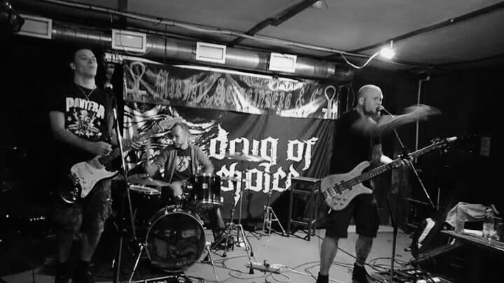 DrugofChoice1's tweet photo. #DOCLIVE #Russia #StPetersburg #spasiba #artcross #Finnishmetal https://t.co/ptuBIu3u9p