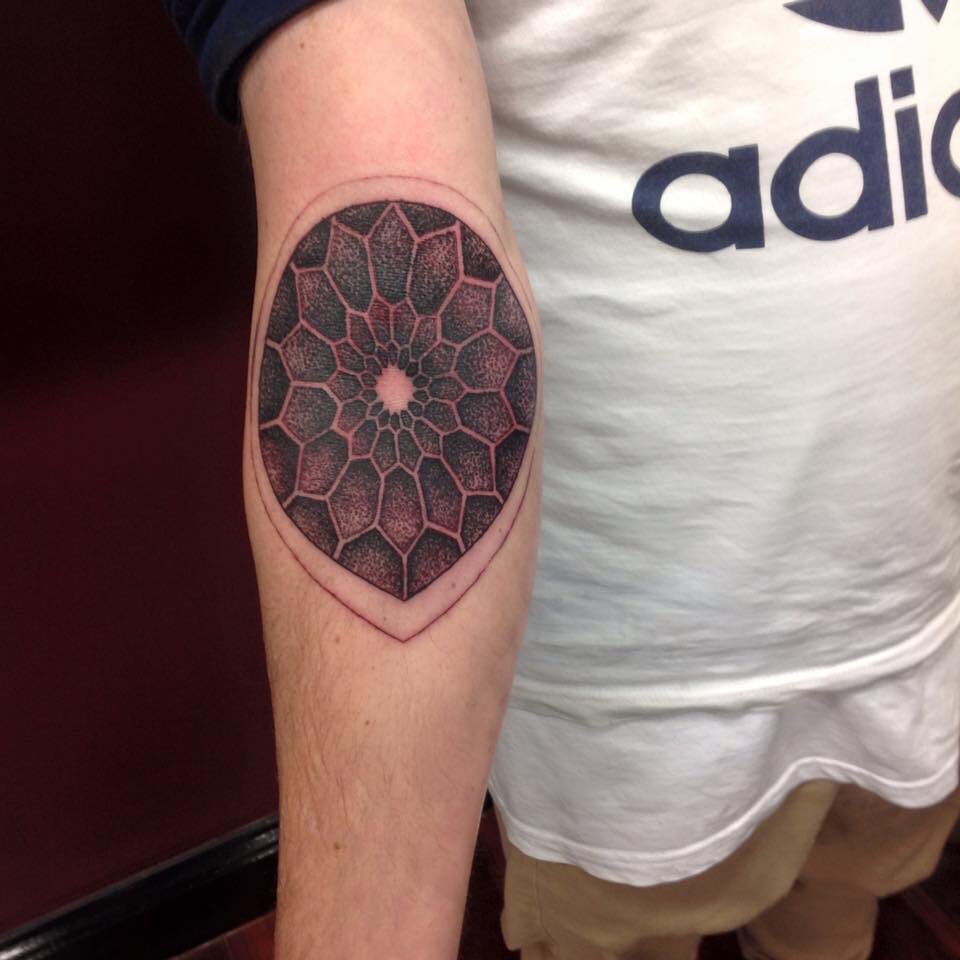 The start of a full sleeve of geo metric... Loving the start and a great widening of the horizons. Watch this space!