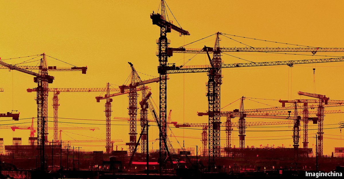 TheEconomist's tweet photo. A crash in China's property market would have global consequences. It badly needs reform
https://t.co/fuE1u3grHZ https://t.co/3bqMLfc7EI
