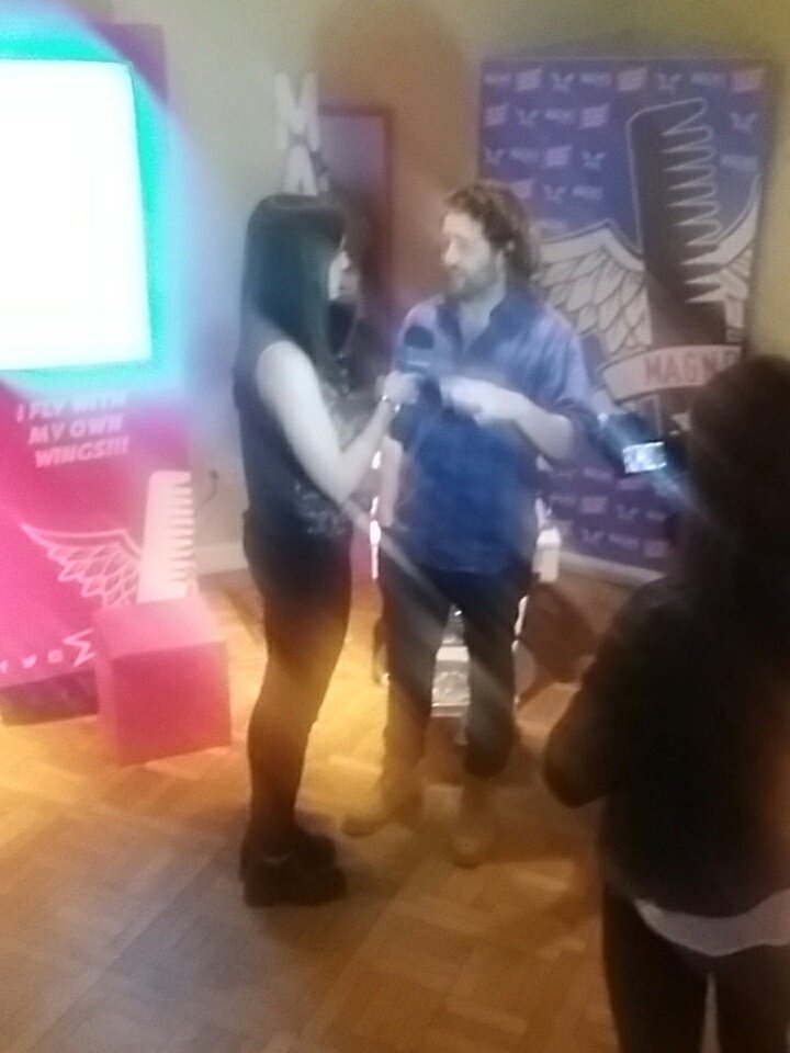 bienestarelpais's tweet photo. En #LaPausaDeEme recibís los tipos de  @PeluquerosMAGNO y reservas tu turno con @Rocker_Hair https://t.co/CfZ2AZHRwe