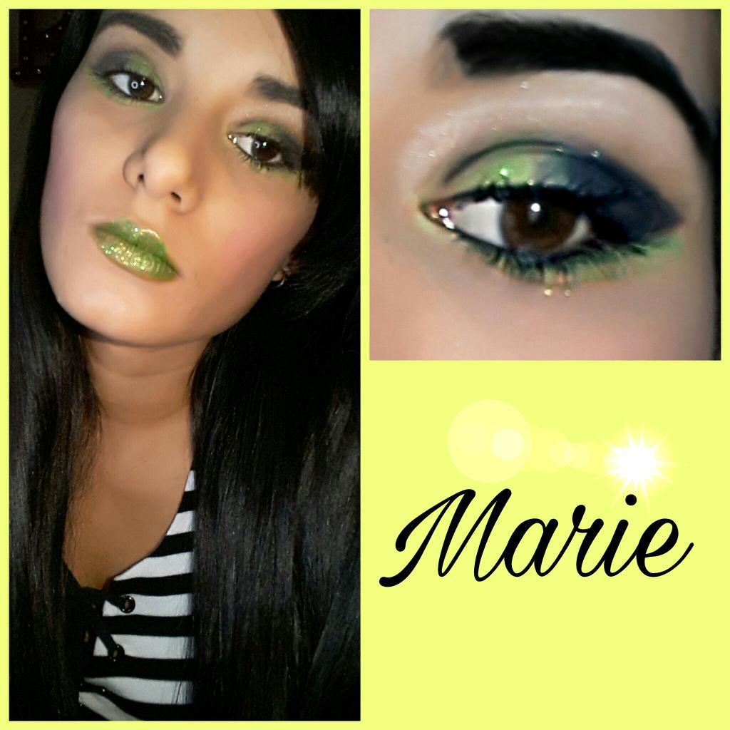 MarieReview's tweet photo. Halloween https://t.co/YNTqs9vWLH