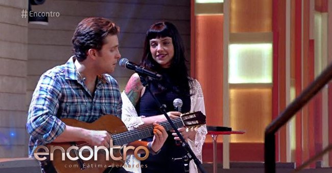 Encontro's tweet photo. @LetciaPersiles  e @fragosothiago  estão no musical 'Garota de Ipanema - O Amor é Bossa'! https://t.co/bgbJSG4Y2L #Encontro https://t.co/KIsHmgTdcN