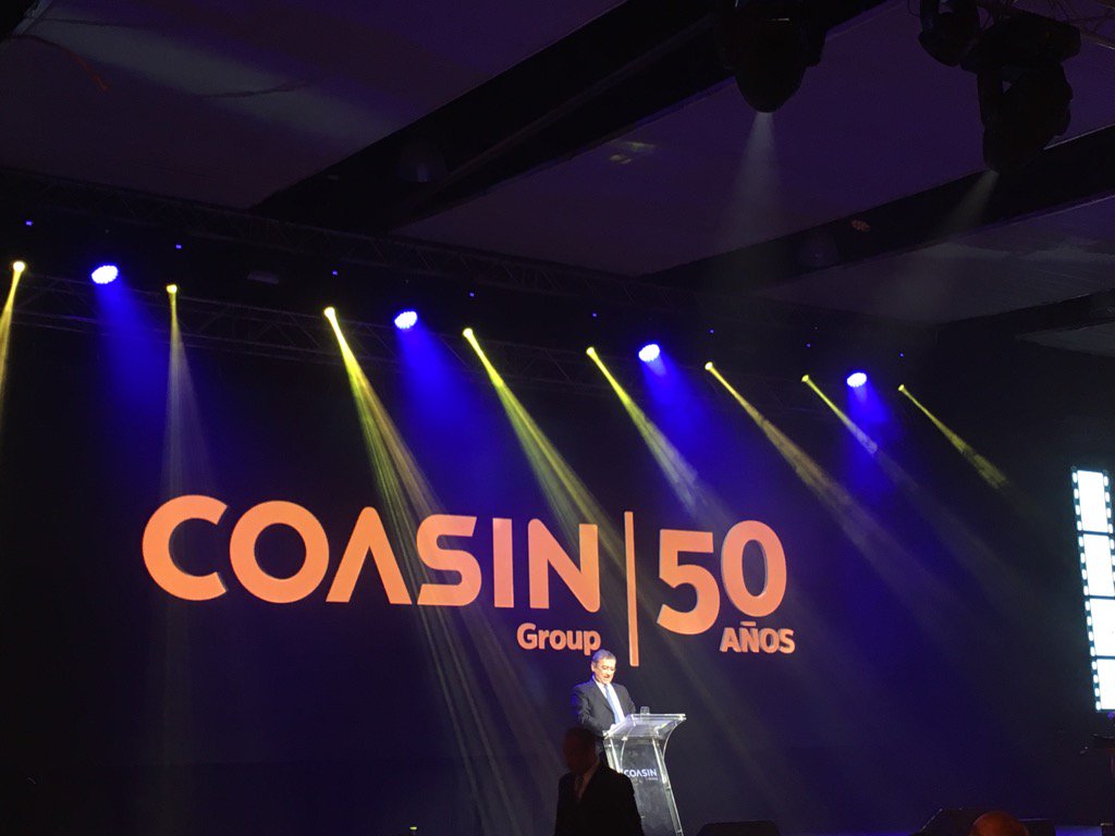 acatalan's tweet photo. En cena de celebración de 50 años de vida de #Coasin Un orgullos de ser parte de su fiesta https://t.co/OE0j6LXbUN