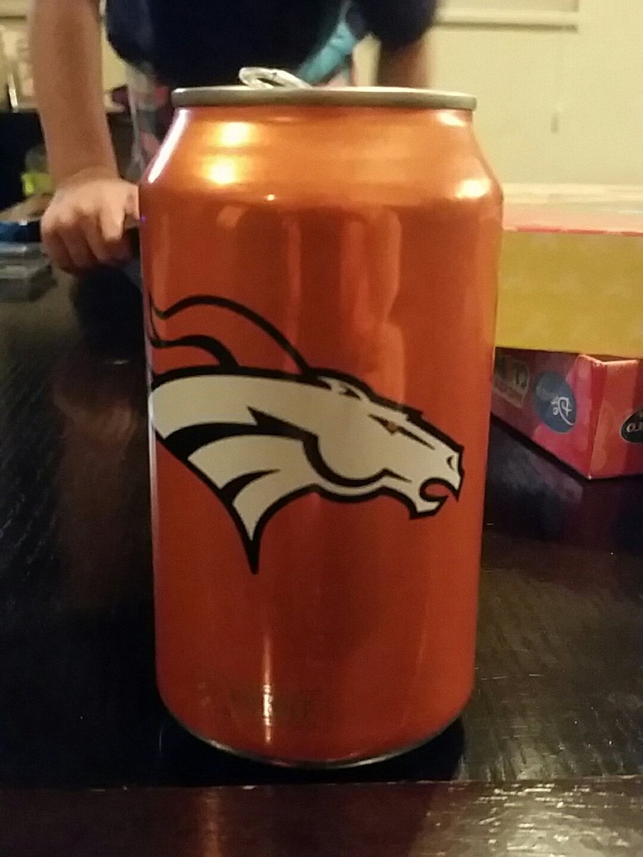 DrewA5280's tweet image. #MyTeamCan is the #BroncosCan
RT if you&apos;re a @Broncos fan!

nfl.com/budlight
