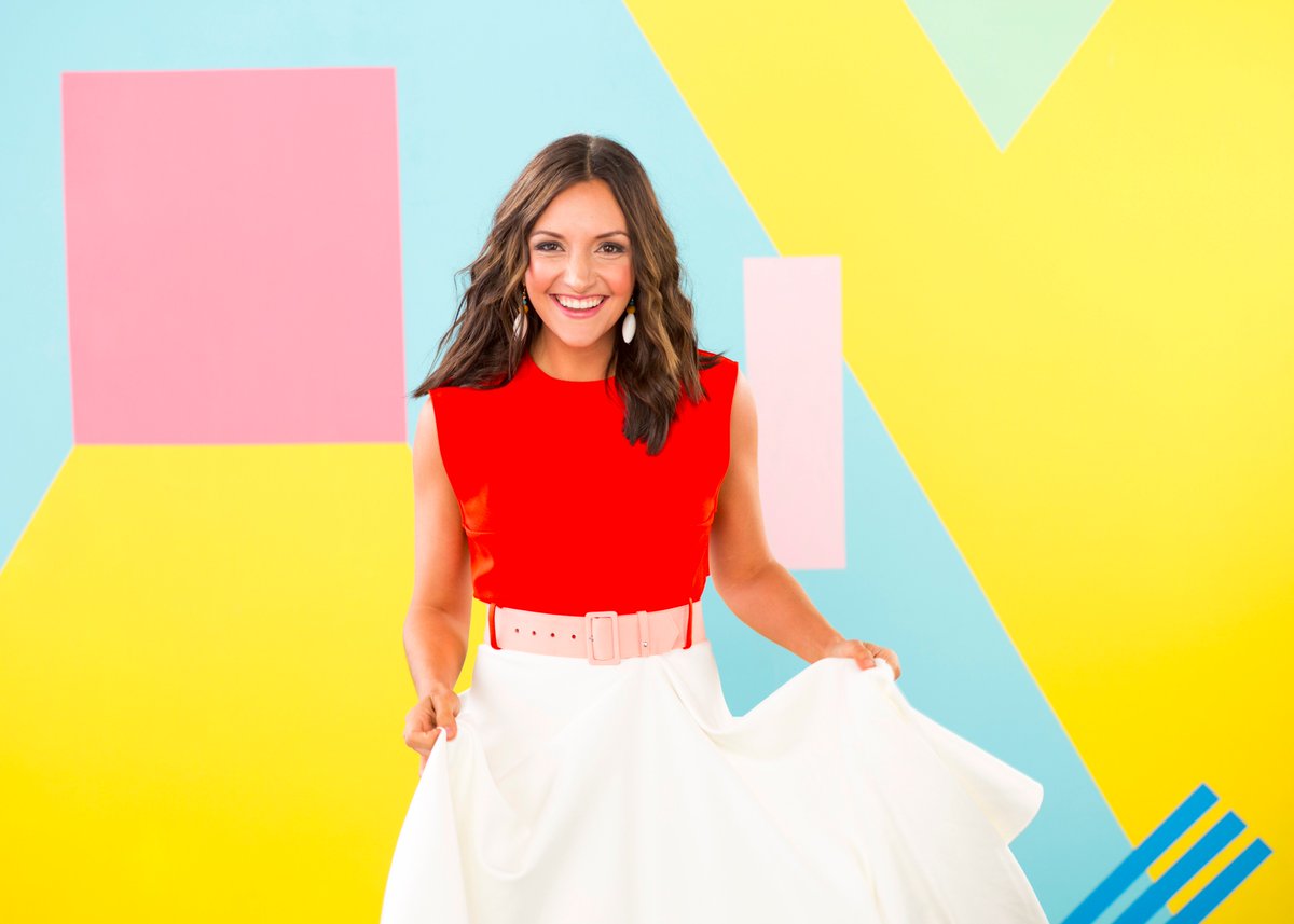 BritandCo's tweet photo. We want to hear from YOU! Shoot us a Q for #girlboss @brit to answer: https://t.co/kD6gKgj3QQ #AskBrit https://t.co/OzQ5KEFkRA