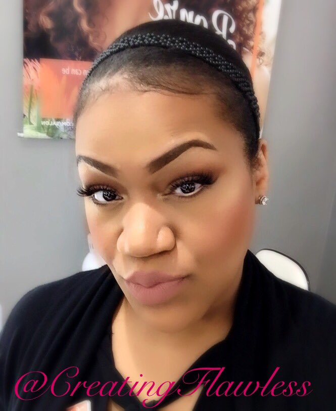 intentionalDee's tweet photo. Gotta ❤️a soft everyday makeup look! Dets in previous post! #mua #makeup #everyday #bbloggers #benefitbrows #infalliable #tartelette #islay https://t.co/AjAbCOUvDy