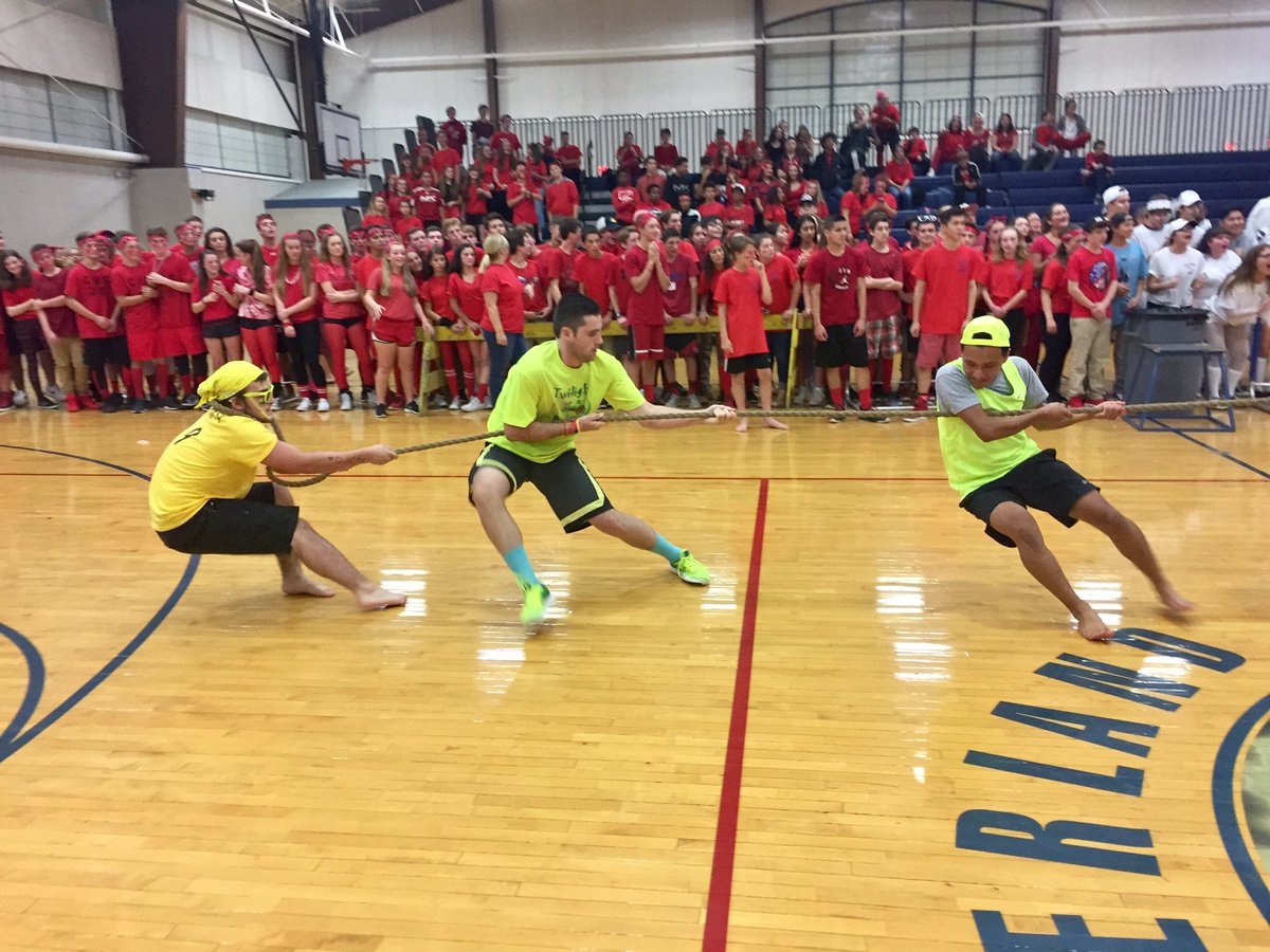 Ms_Gagliardo's tweet photo. Great job tonight @CHSClippers2019 !!! #ClassClash #SpiritWeek https://t.co/wauHoe6dVg