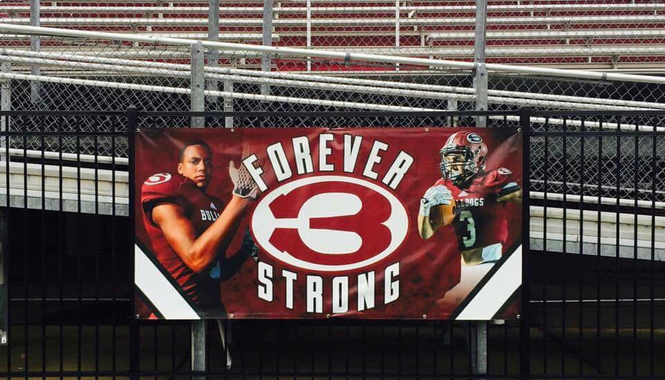 RedDogFootball's tweet image. #3sUp