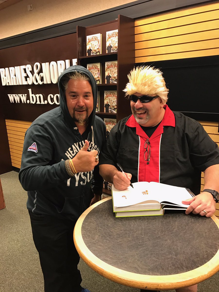 GuyFieri's tweet photo. Caught somebody tryin to sign my books!#FieriFamilyFood https://t.co/pWbqTwkd9F