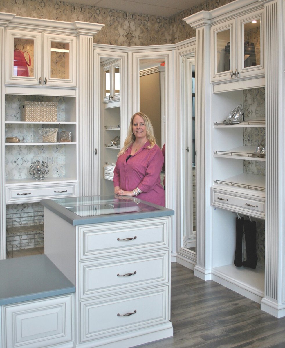 ClosetsByML's tweet photo. #ClosetFactoryDC #closetfactory #MichelleLangleyDesigns #SHOWROOM https://t.co/2wblFAIIKN