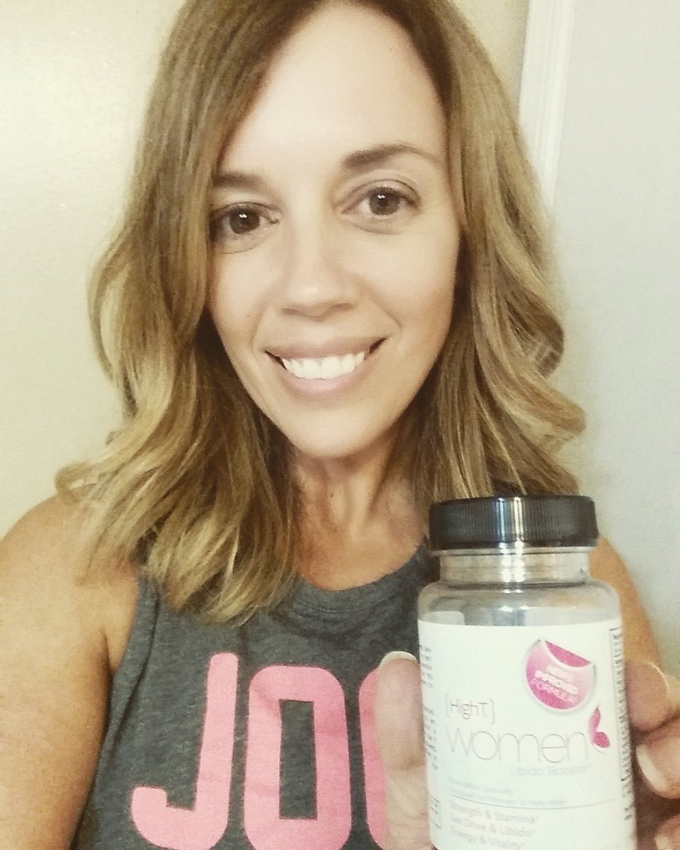 LSeuberling's tweet photo. Run don't walk to get these awesome supplements.  Helps me get through my day. @HighTSupplemnts #fitmom #weightlossjourney https://t.co/xhCaVLVNd0