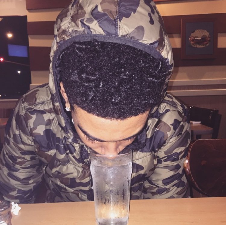 EveSyann's tweet photo. date night with daddy 💞👅 https://t.co/PkcjOepuO6