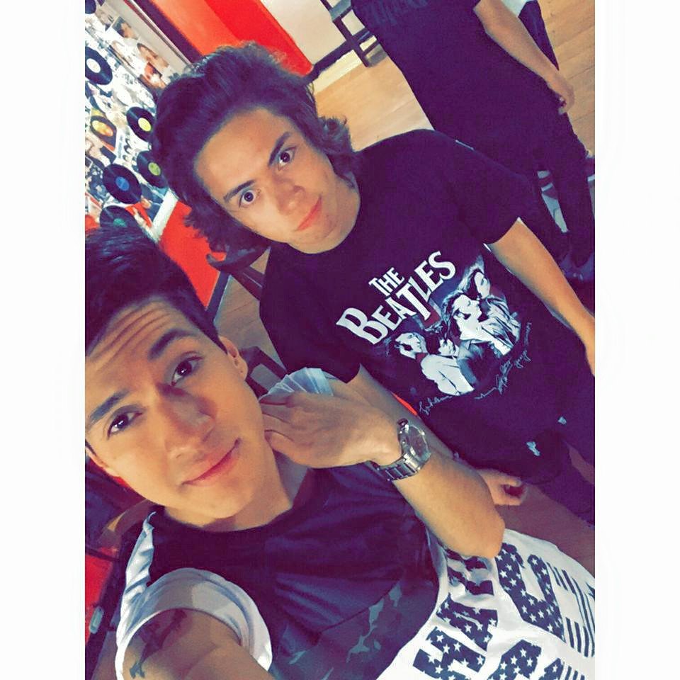 EdicionL4fc's tweet photo. @andrespena_ @Nicocr10H Bonita noche. https://t.co/z3xSH0EO2b