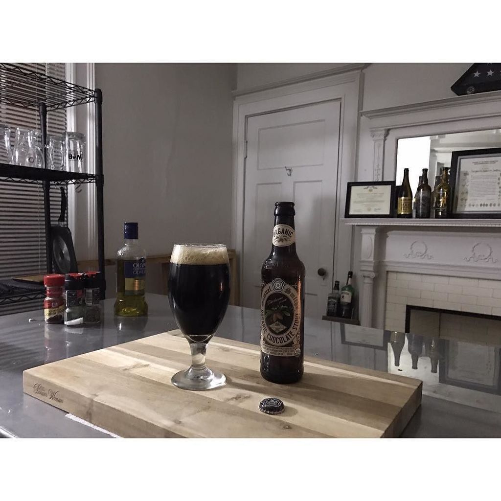RMabstracts's tweet photo. One of my favorites! #samuelsmithchocolatestout #craftbeer  #beergeeks #chocolatestout #beernerd #samuelsmithsbrewe… https://t.co/57r0jrOBEA