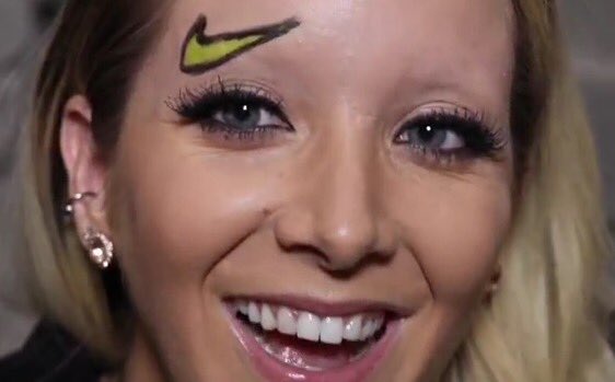 MemphisMakeup's tweet photo. I aspire to be as majestic as @Jenna_Marbles is someday. #noeyebrowsnoproblems #makeup https://t.co/ftnjIFoSfk