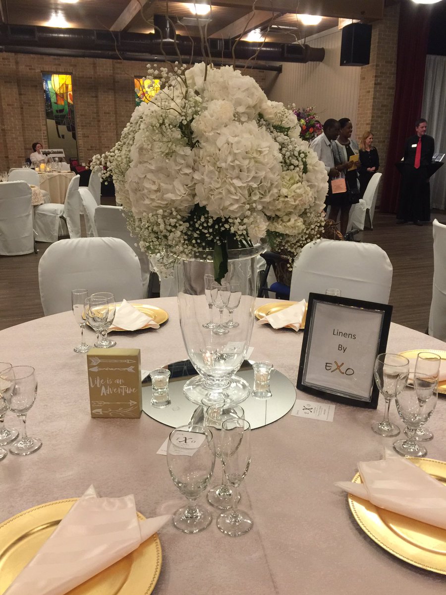 UnityDallas's tweet photo. #unityofdallas #wedding #haveyourshere!!! https://t.co/asHnJCr5kR