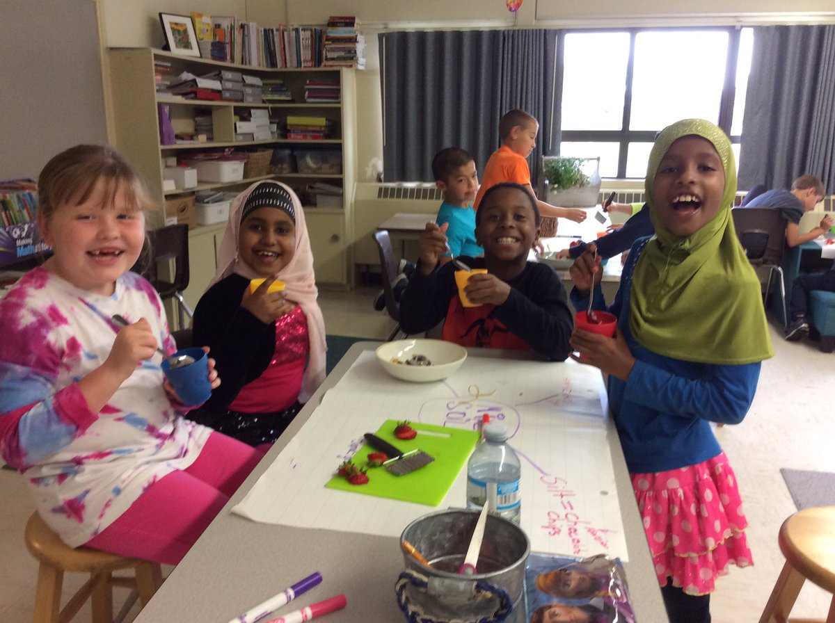 McKinneyLepp's tweet image. My #minimakers make edible soil to build deeper connections to learning!
#constructivistlearning